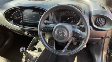 Toyota Aygo X 1.0 VVT-i Edge 5dr Petrol Hatchback